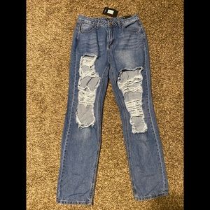 Boyfriend Ripped Jeans
